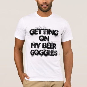 T-shirts Entrando em meus óculos de cerveja - slogan divert