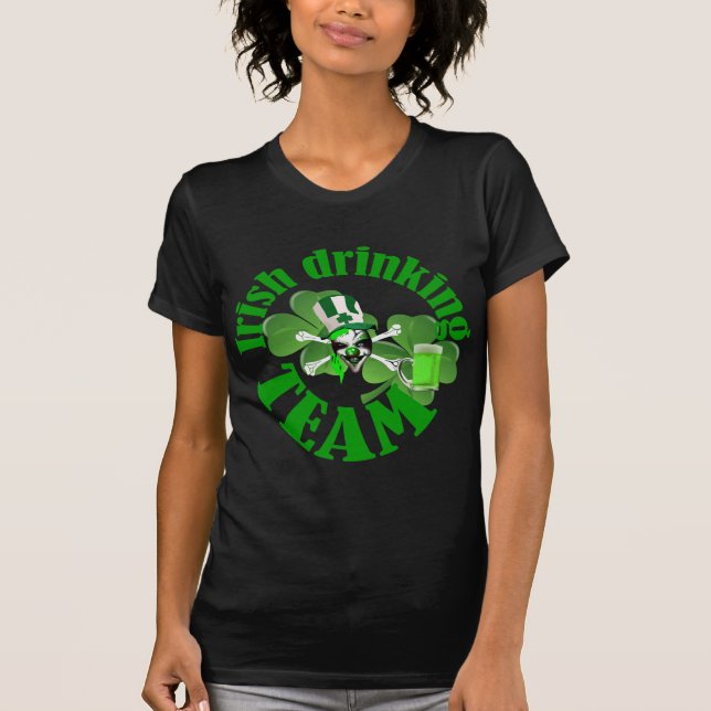 T-shirts Equipe de bebendo irlandesa (Frente)