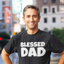 T-shirts escuras, PAIS, ABERTAS