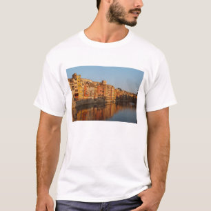 T-shirts Espanha. Catalunha. Gerona. Casas no Onyar
