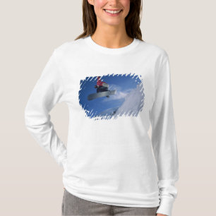 T-shirts Esquiando no Resort Snowbird, Utah (MR)