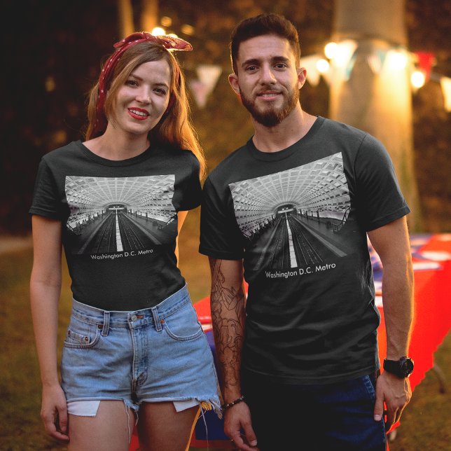 T-shirts Estação de Washington olhando para os trilhos (Washington Metro Station Looking at the Rails T-Shirt)