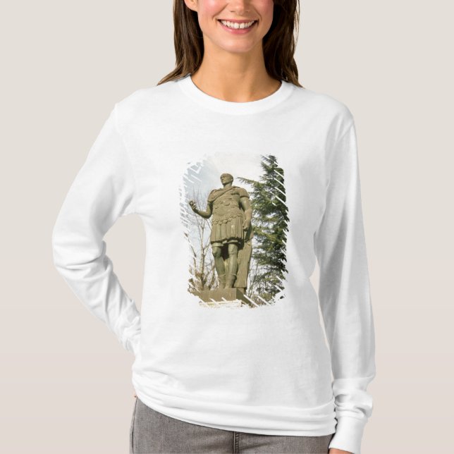 T-shirts Estátua de Júlio César (Frente)