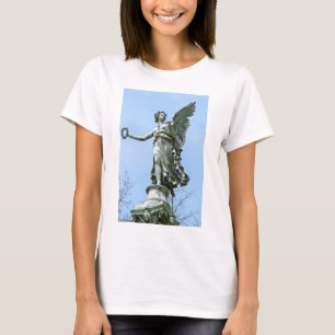 T-shirts Estátua do Anjo no Jardim do Palácio de Charlotten