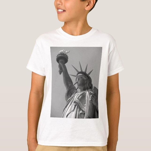 T-shirts Estátua Negra e Branca do Nova Iorque da Liberdade (Frente)