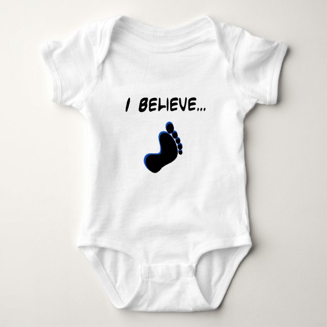 T-shirts Eu acredito em Bigfoot (Frente)