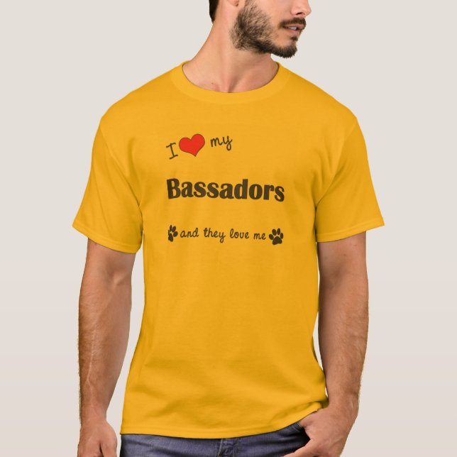 T-shirts Eu amo meu Bassadors (os cães múltiplos) (Frente)