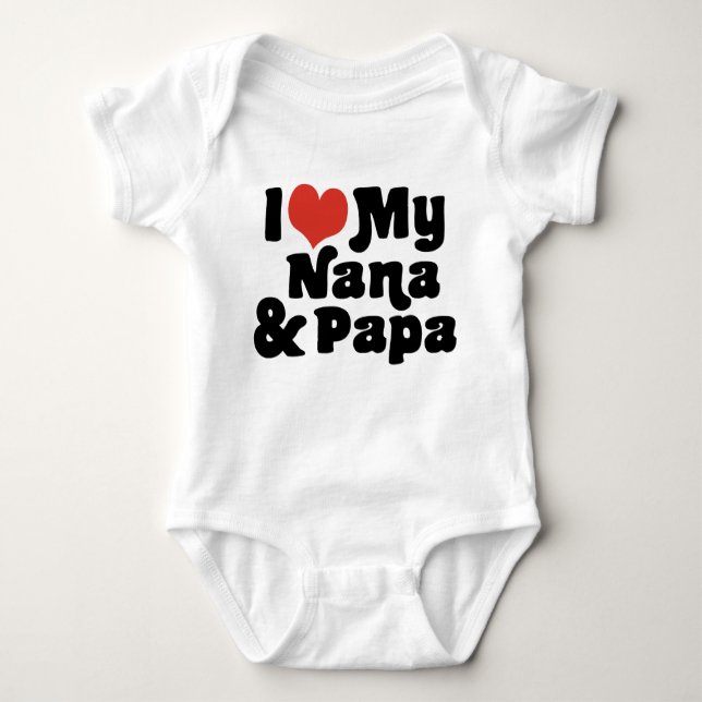 T-shirts Eu Amo Minha Nana E Papai (Frente)