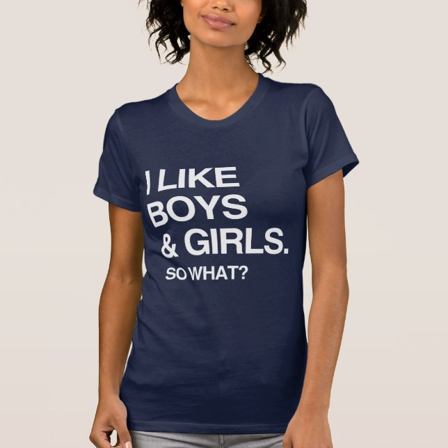 T-SHIRTS EU GOSTO DE MENINOS E DE MENINAS ASSIM QUE (Frente)