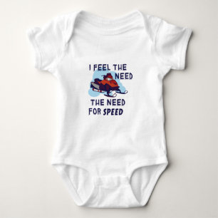 T-shirts Eu sinto a necessidade a necessidade para a