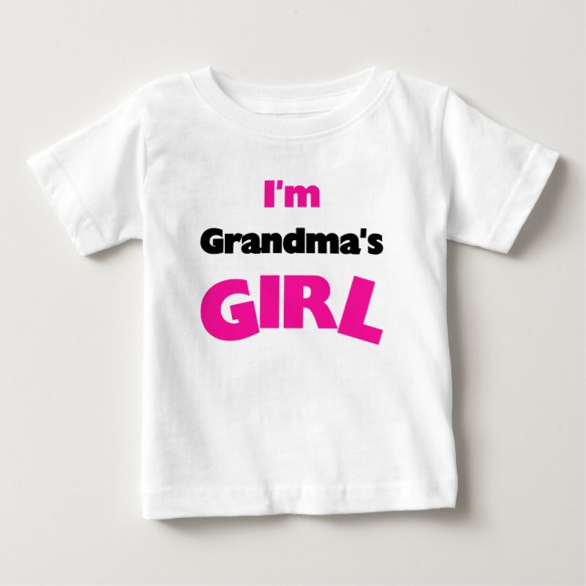 T-shirts Eu Sou a Menina da Vovó (Frente)