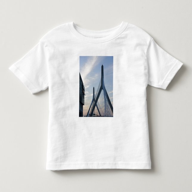 T-shirts EUA, Massachusetts, Boston. A Ponte Zakim. 2 (Frente)