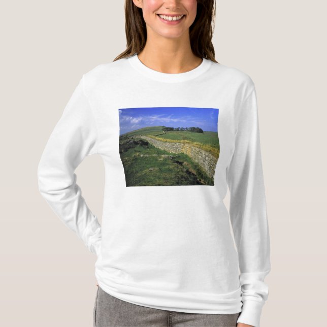 T-shirts Europa, Inglaterra, Muro de Hadrian. As pedras de (Frente)