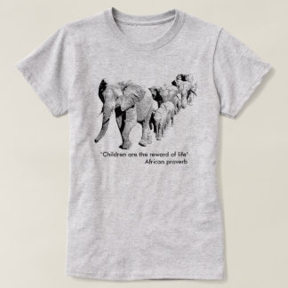 T-shirts Família do elefante em animais selvagens africanos
