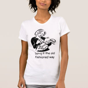 T-shirts Fazendo o a maneira antiquado