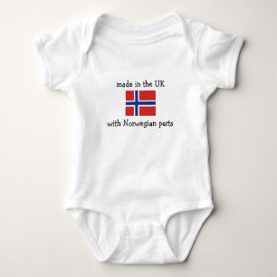T-shirts feito no Reino Unido com peças norueguesas