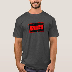 T-shirts Filmes de Terror - Videocassete Vermelho/Preto