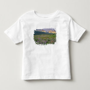 T-shirts Flores silvestres da pradaria ao longo do Lago She