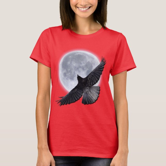 T-shirts Flying Black Raven Abraçando a Design da Lua (Frente)