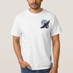 T-shirts Flying Black Raven Abraçando a Lua