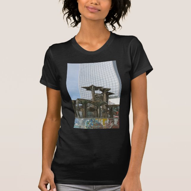 T-shirts Fonte da Amizade Internacional em Berlim (Frente)