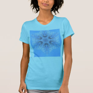 T-shirts Fractal azul delicado do floco de neve