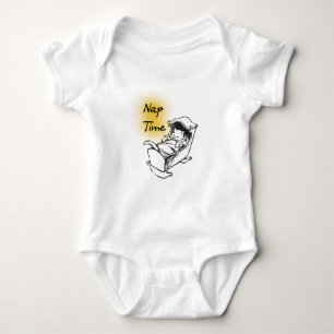 T-shirts Gatinho do berço do tempo da sesta