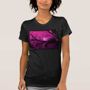 T-shirts Gato de Cheshire entre árvores