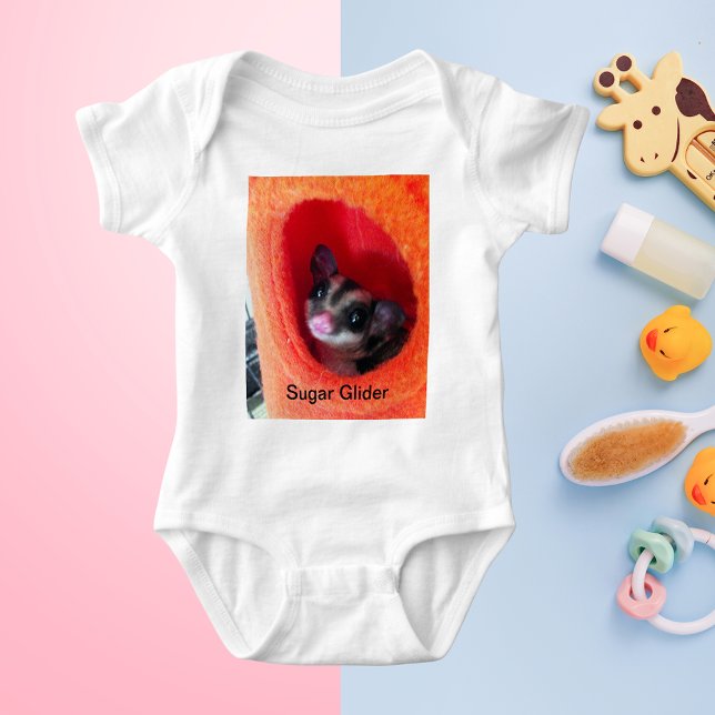 T-shirts Glider de Açúcar na Cama Laranja (Sugar Glider in Orange Hanging Bed Baby Bodysuit)