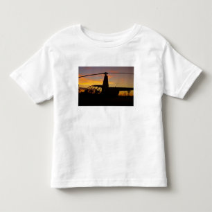 T-shirts helicóptero Robinson R44 ao pôr do sol