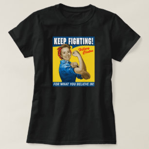 T-shirts Hillary Clinton continua lutando