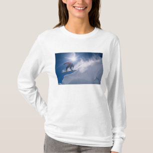 T-shirts Homem saltando de uma grande cornija de snowboard