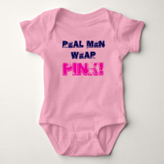T-shirts Homens Reais Vestem Rosa!
