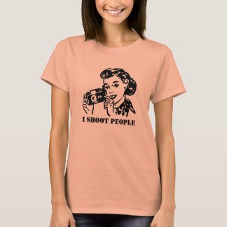 T-shirts I Atirar Pessoas