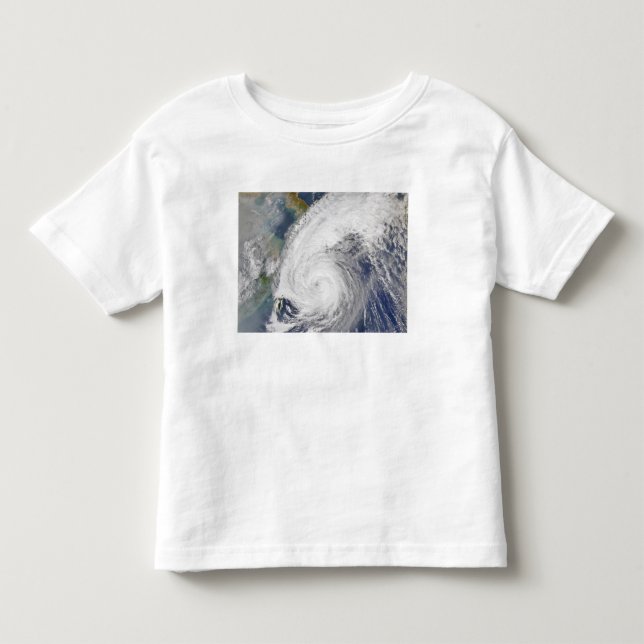 T-shirts Imagem de satélite de um tufão (Frente)
