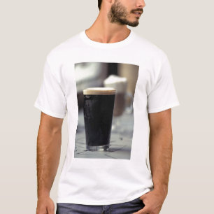 T-shirts Irlanda. Pinta de stout.
