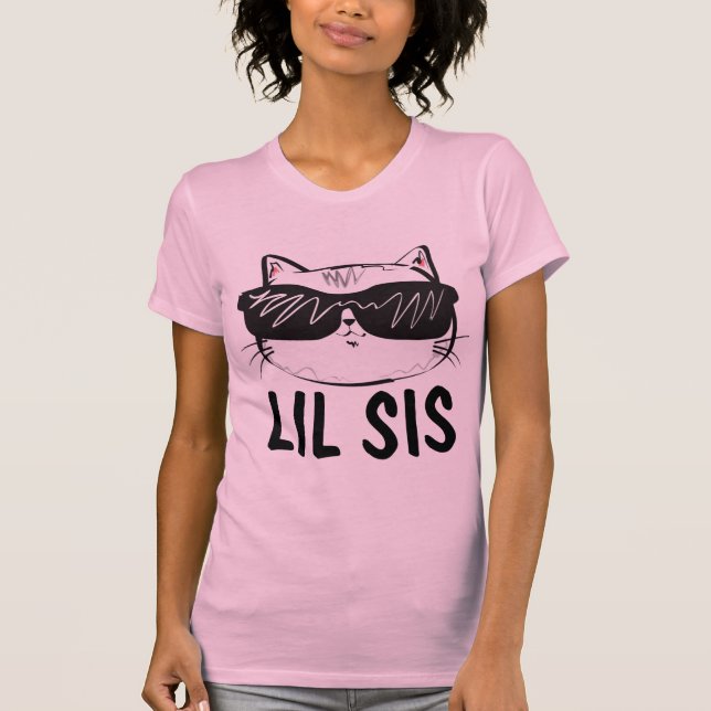 T-Shirts IRMÃ PEQUENAS (SIS LIL) (Frente)