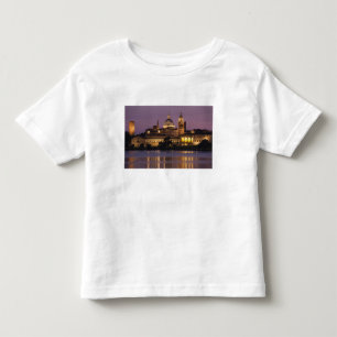 T-shirts Itália, Província de Mantua, Mantua. Vista da cida