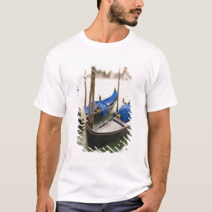 T-shirts Itália, Veneza, Foco Seletivo de Gondola na