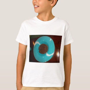 T-shirts Java Vibes: Beans de café e arte azul-ciano