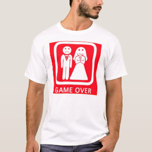 T-shirts jogo sobre