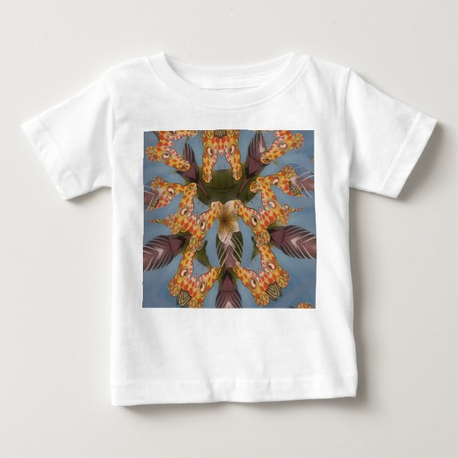 T-shirts Kaleidoscope Girafa Mandala: Arte Safari Abstrato (Frente)