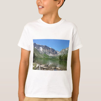 T-shirts Lago gigantesco