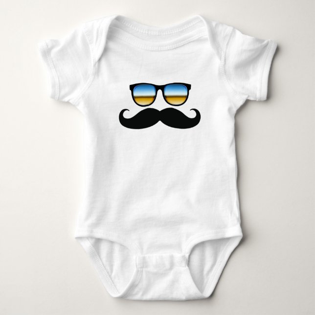 T-shirts Legal bigode sob sombras (Frente)