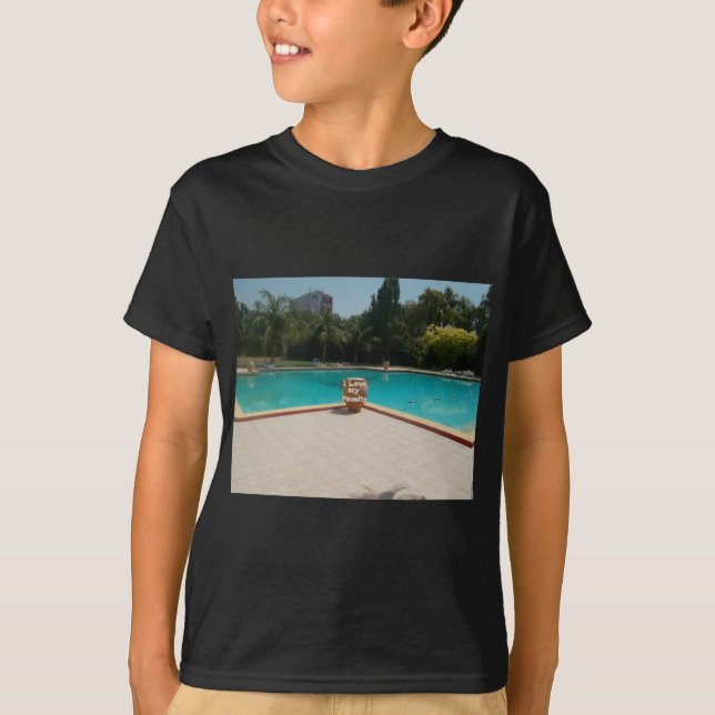 T-shirts Legal Hakuna Matata Piscina Lado Eu amo Minha Famí (Frente)