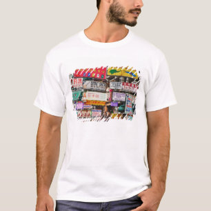 T-shirts Letreiros de néon nas ruas de Hong Kong
