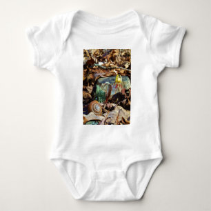 T-shirts Lily e Shell com Trutas Amarelas e de Pedra