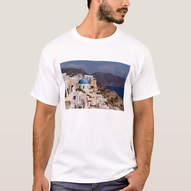T-shirts Linda vila de Oia com edifícios brancos (Frente)