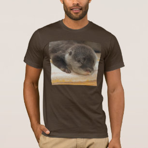 T-shirts Lontra Adormecida