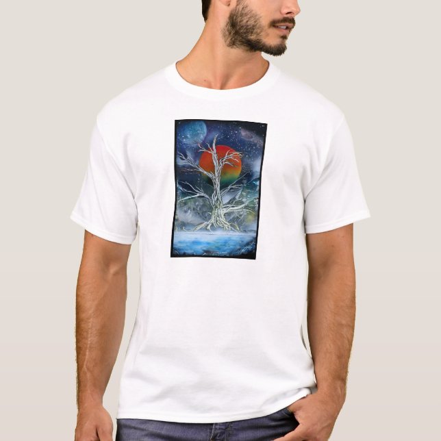 T-shirts Lua nevoenta da laranja da noite da única árvore (Frente)